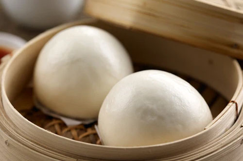 Lotus Paste w/Egg Yolk Bun (2 pieces)